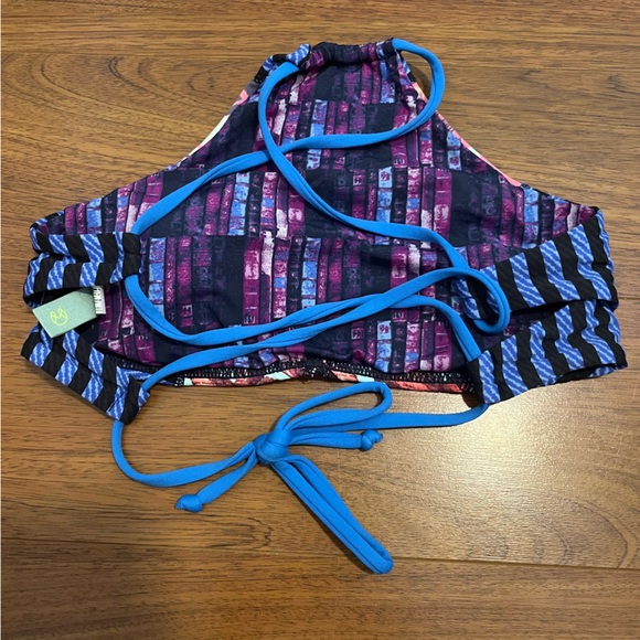 Maaji bikini - Picture 2 of 4